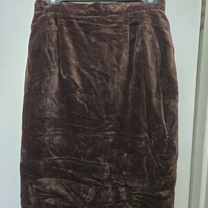 Luxurious Velvet Pencil Skirt in Rich Brown